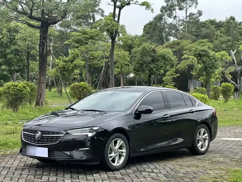 Buick Regal — фото 10
