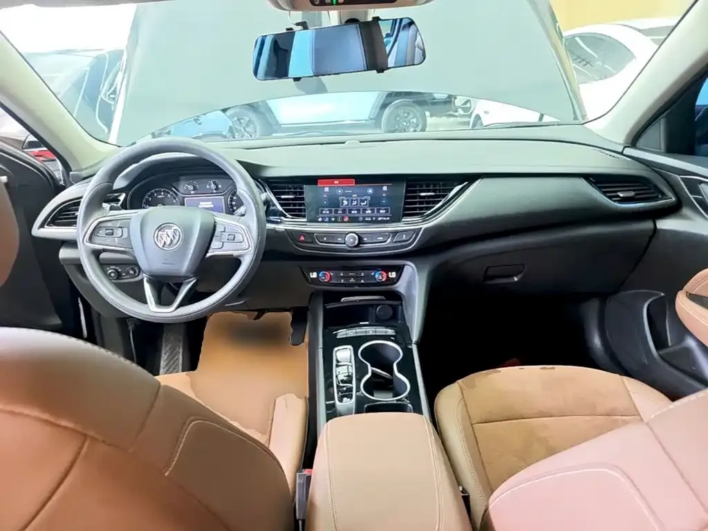 Buick Regal — фото 9