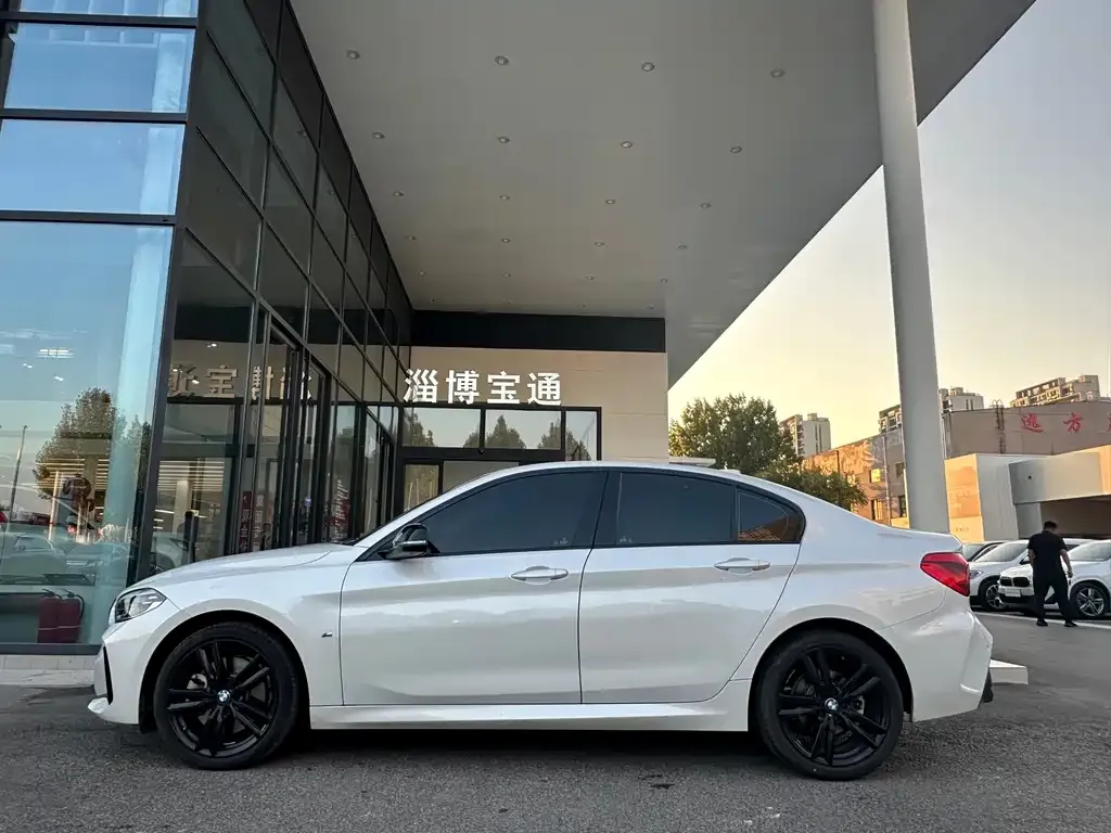BMW 1 Series — фото 2