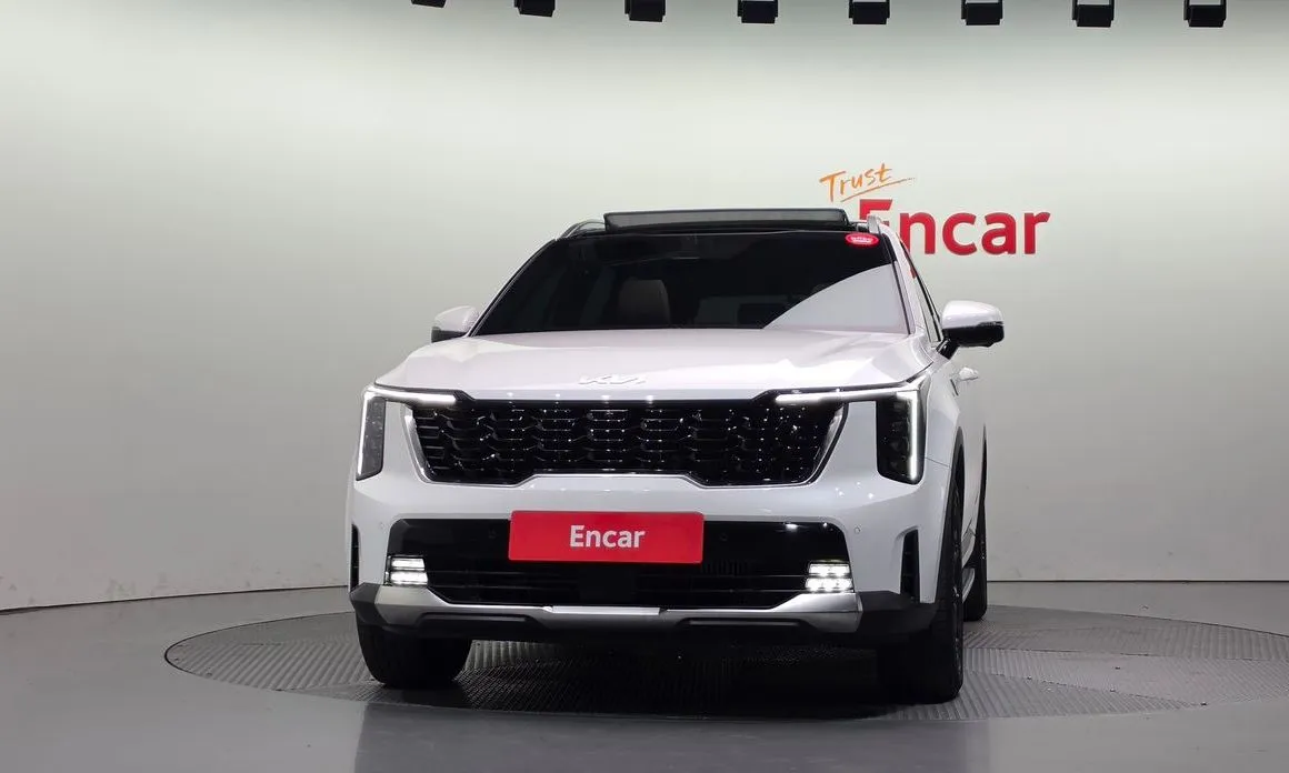 Kia Sorento — фото 5