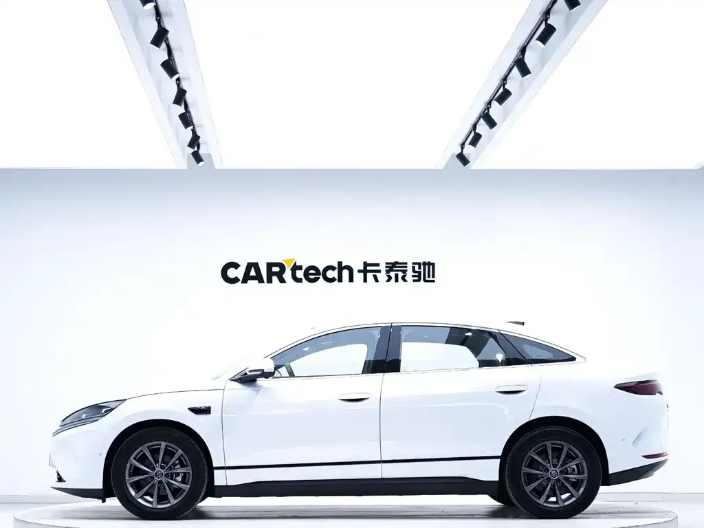 BYD Qin L — фото 6