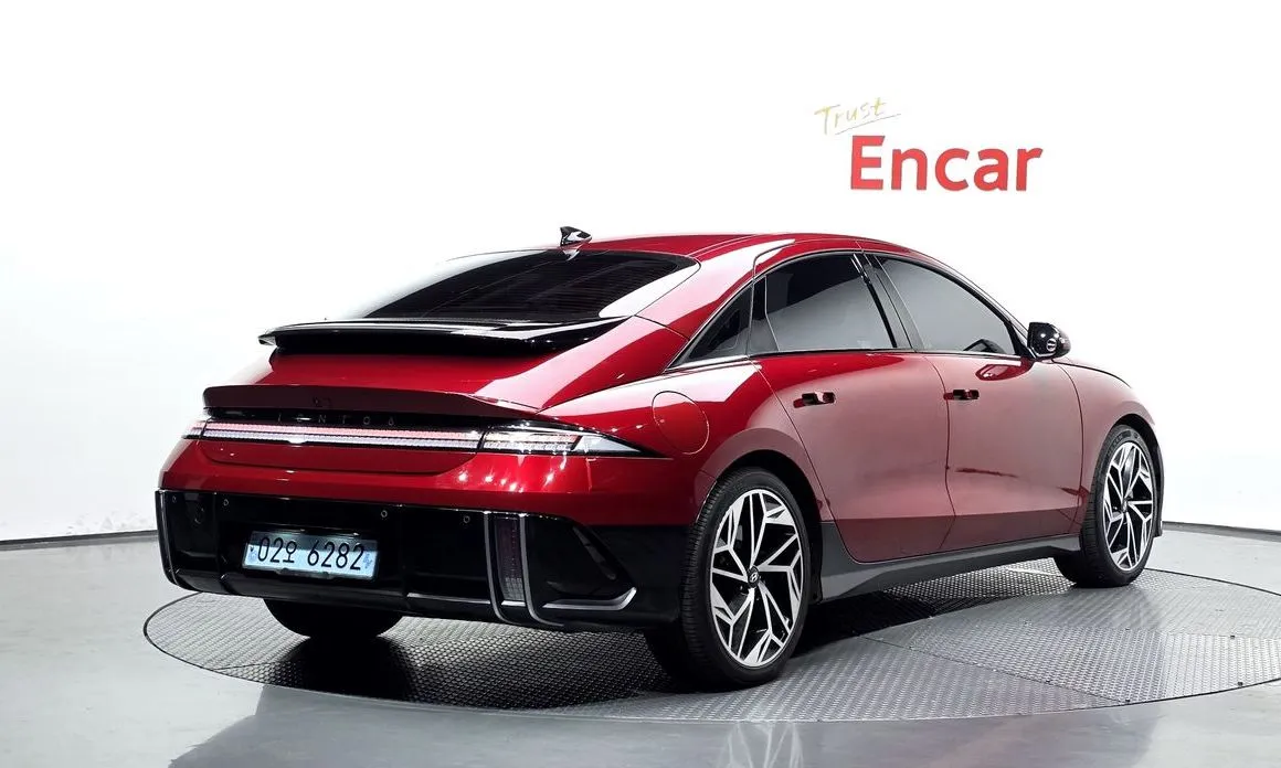 Hyundai Ioniq6 — фото 8