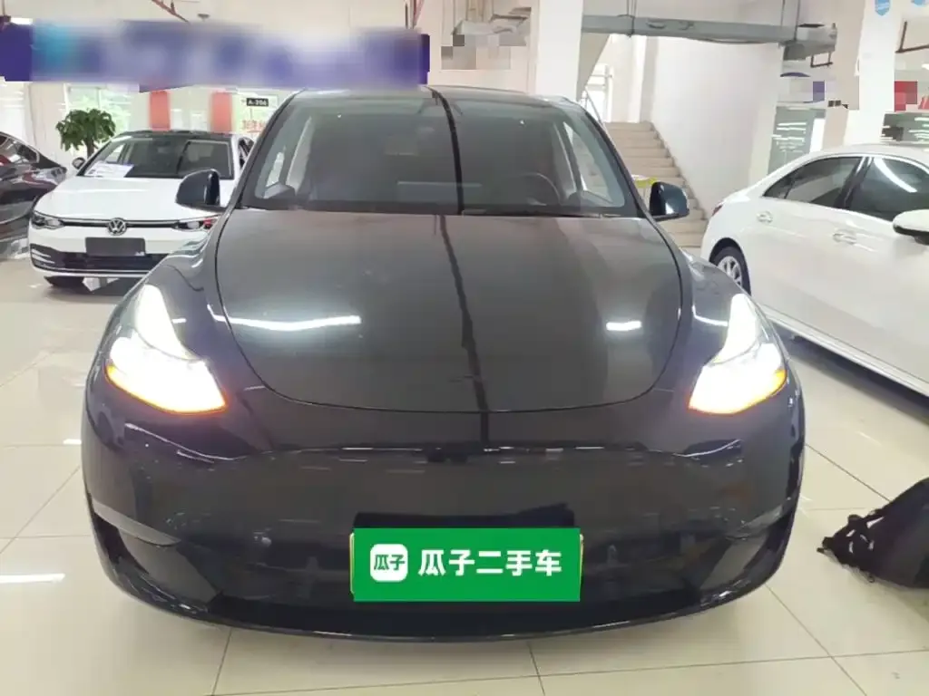 Tesla Model Y — фото 3