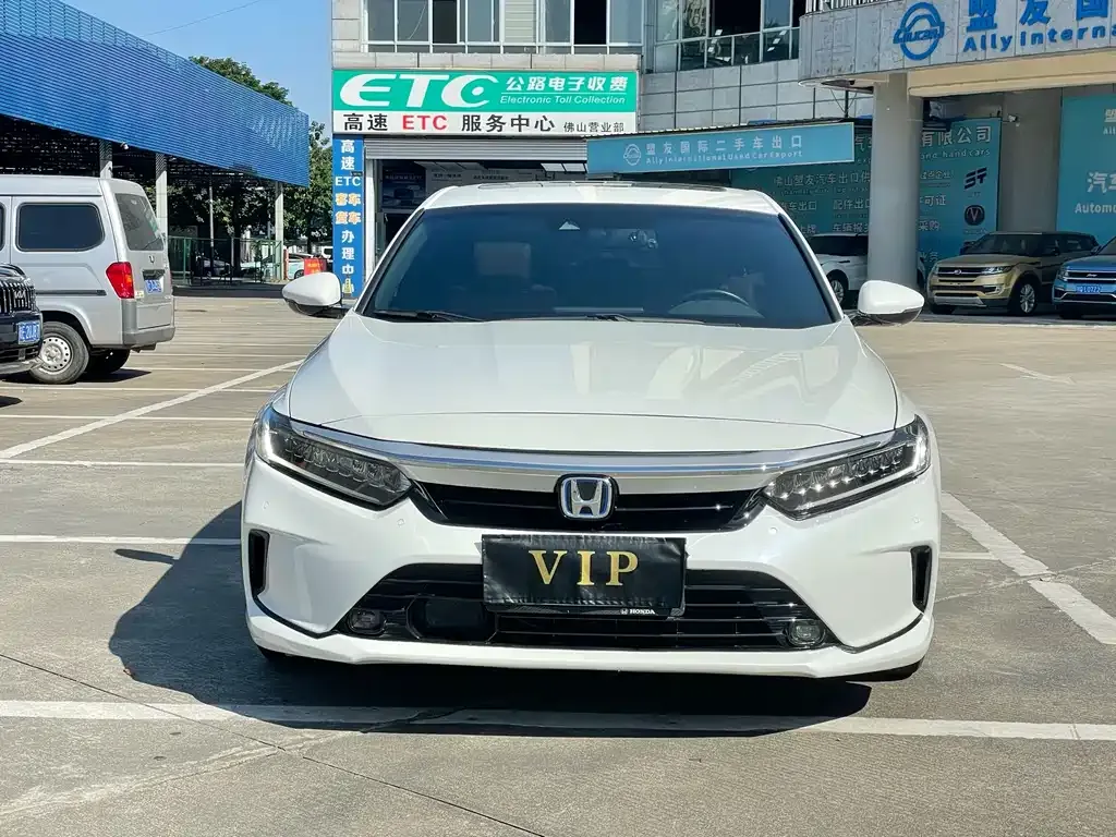 Honda Inspire — фото 10