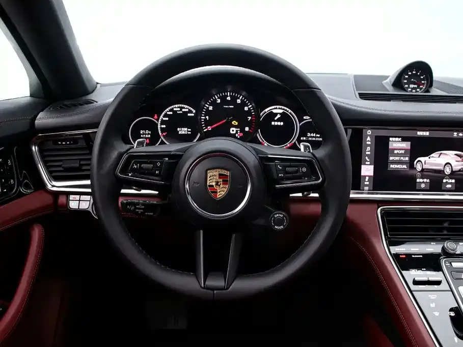 Porsche Panamera — фото 10