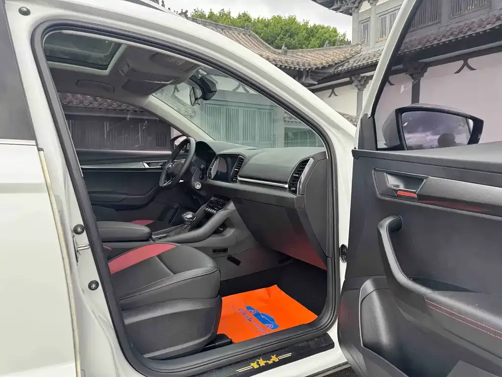 Skoda Karoq — фото 5