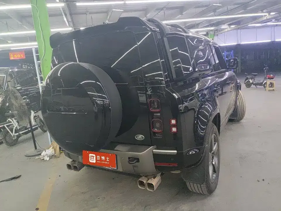 Land Rover Defender — фото 4