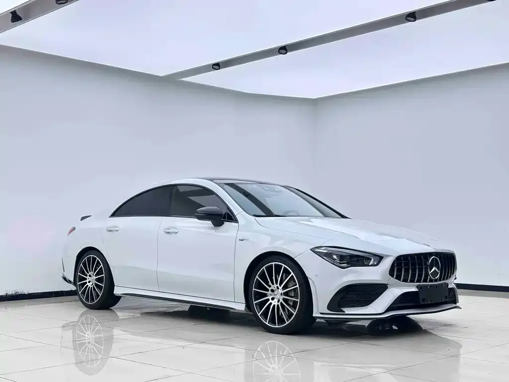 Mercedes-Benz CLA AMG — фото 2
