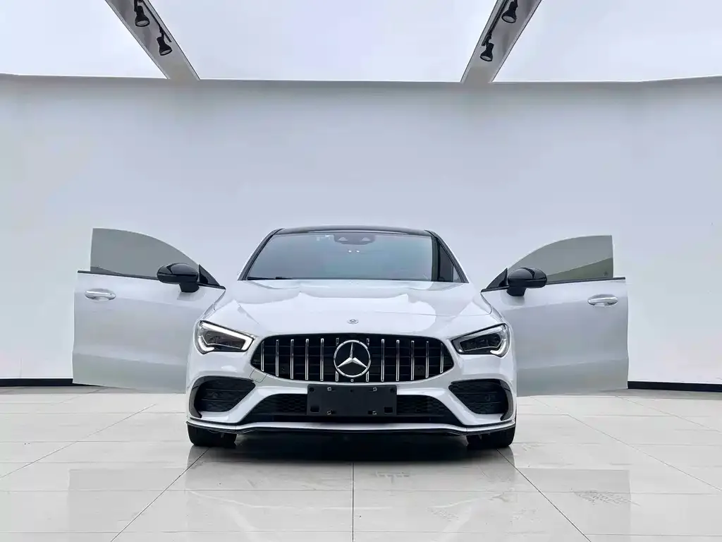 Mercedes-Benz CLA AMG — фото 3