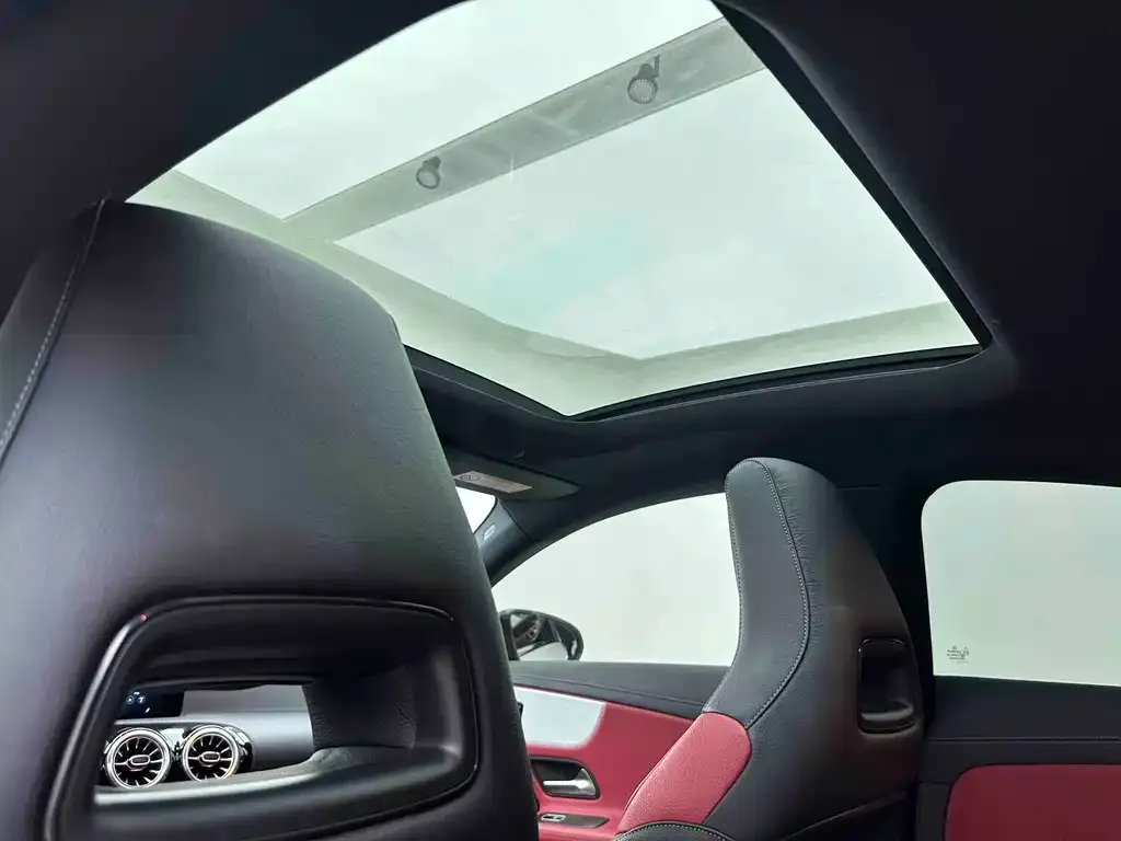 Mercedes-Benz CLA AMG — фото 4
