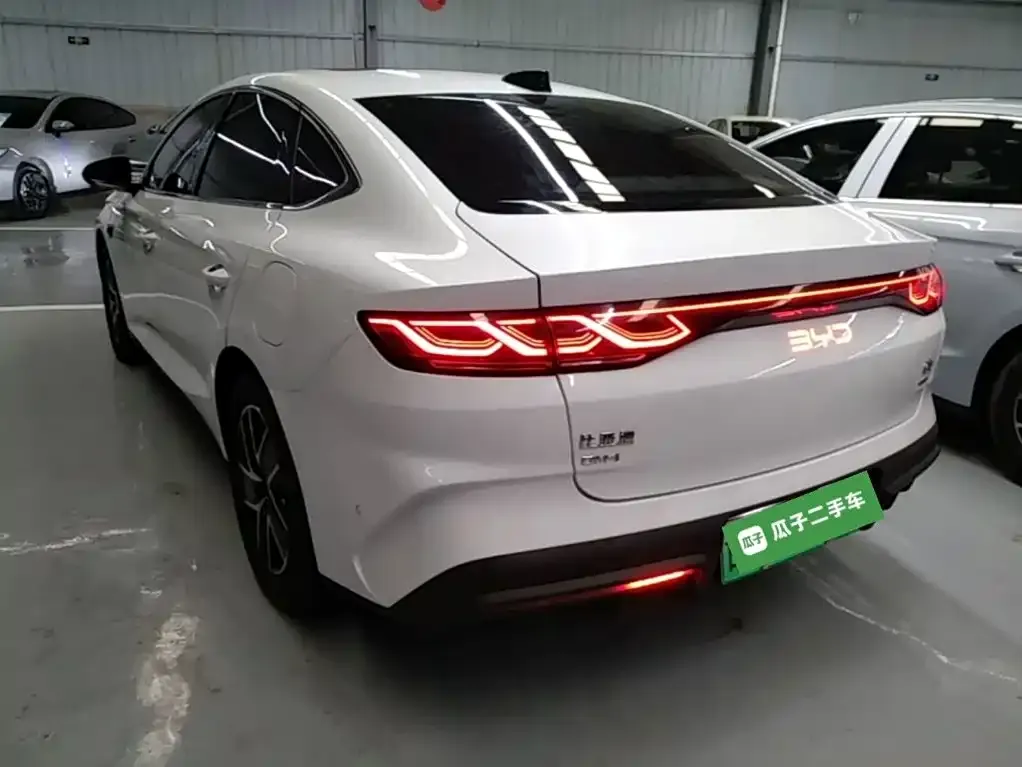 BYD Qin L — фото 6