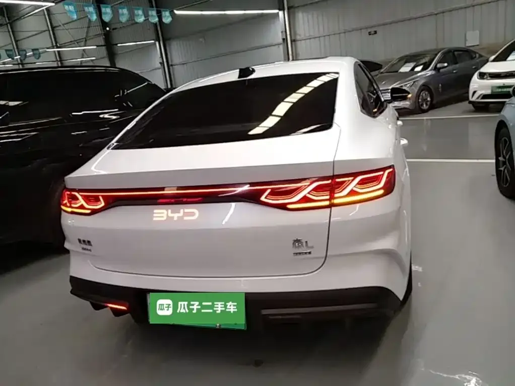 BYD Qin L — фото 3