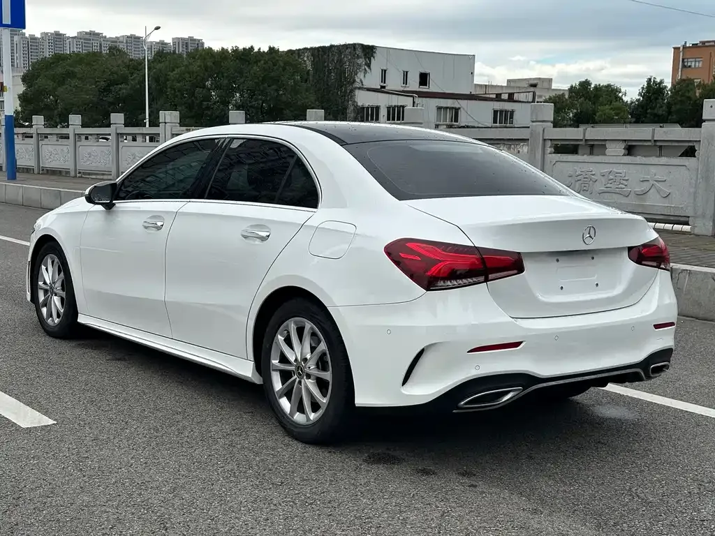 Mercedes-Benz A-Class — фото 10