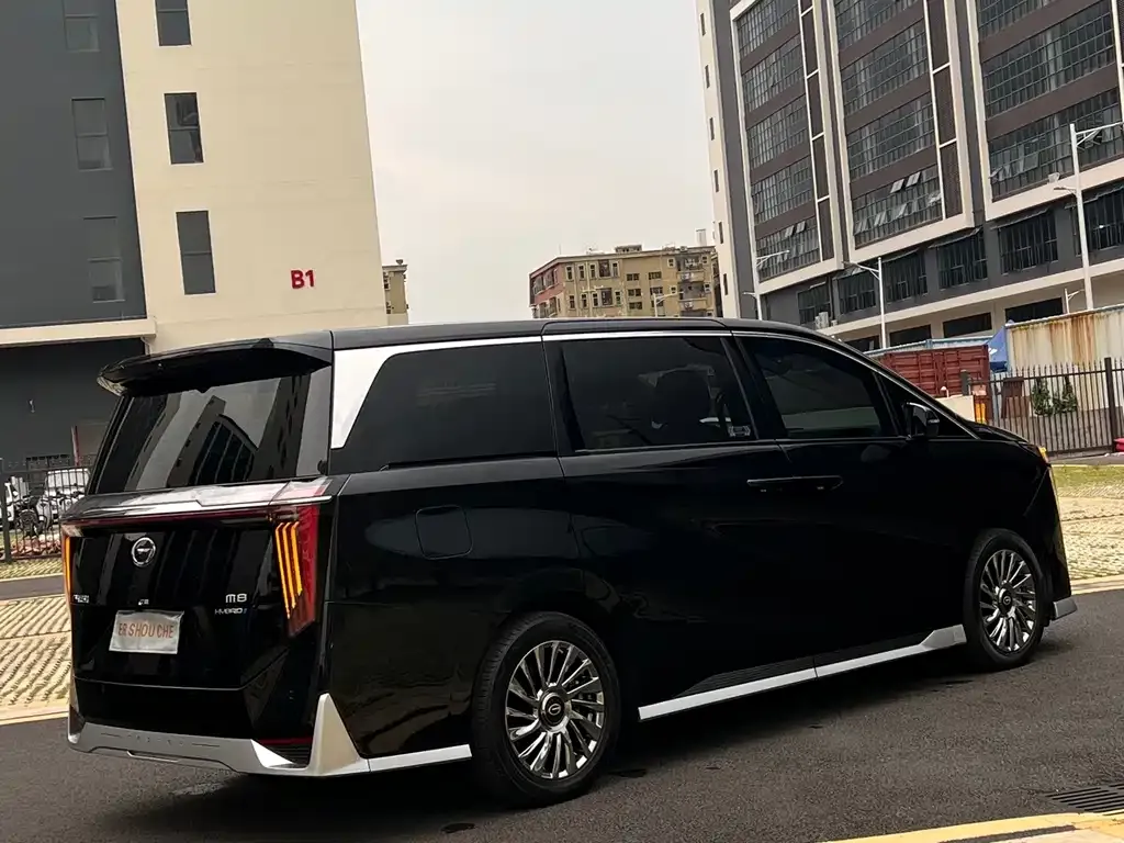 GAC Motor Trumpchi M8 — фото 3