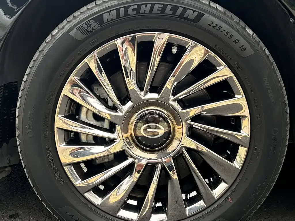 GAC Motor Trumpchi M8 — фото 10