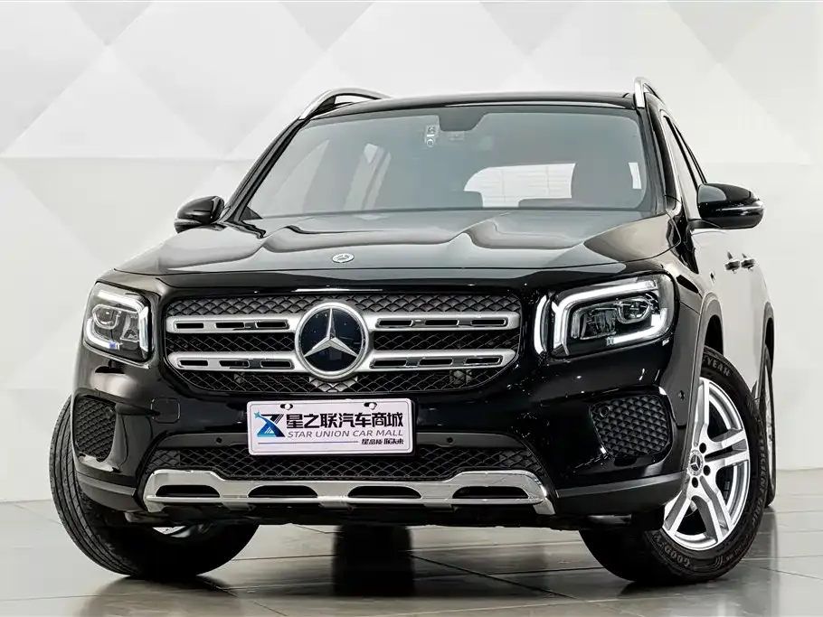 Mercedes-Benz GLB — фото 7