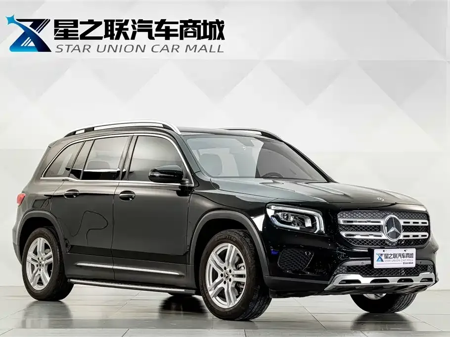 Mercedes-Benz GLB — фото 10