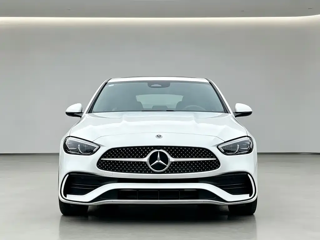 Mercedes-Benz C-Class — фото 6