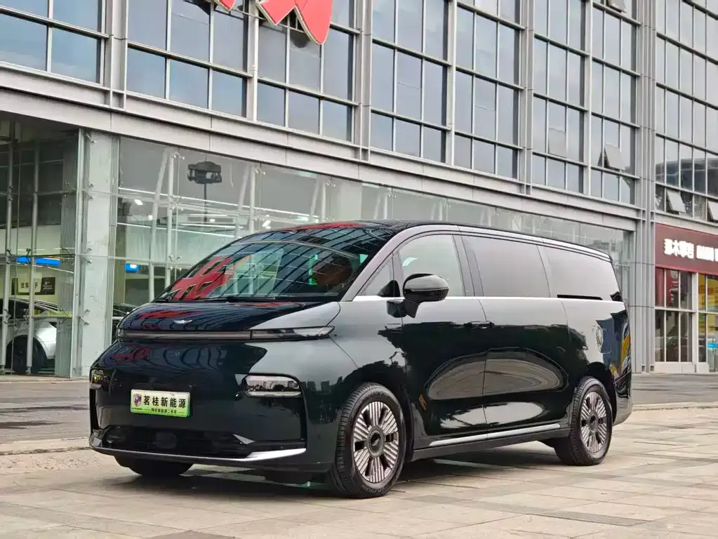 Geely Yizhen L380 — фото 1