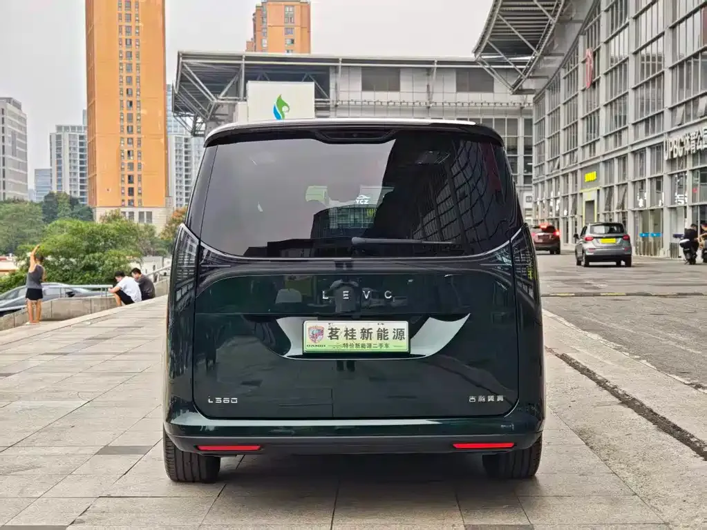 Geely Yizhen L380 — фото 7