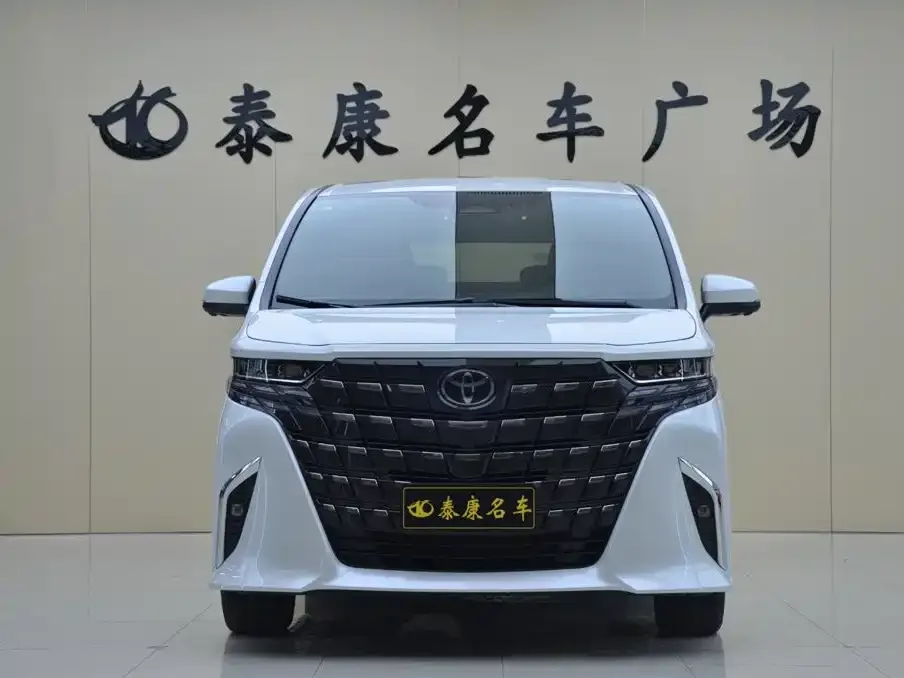 Toyota Alphard — фото 6