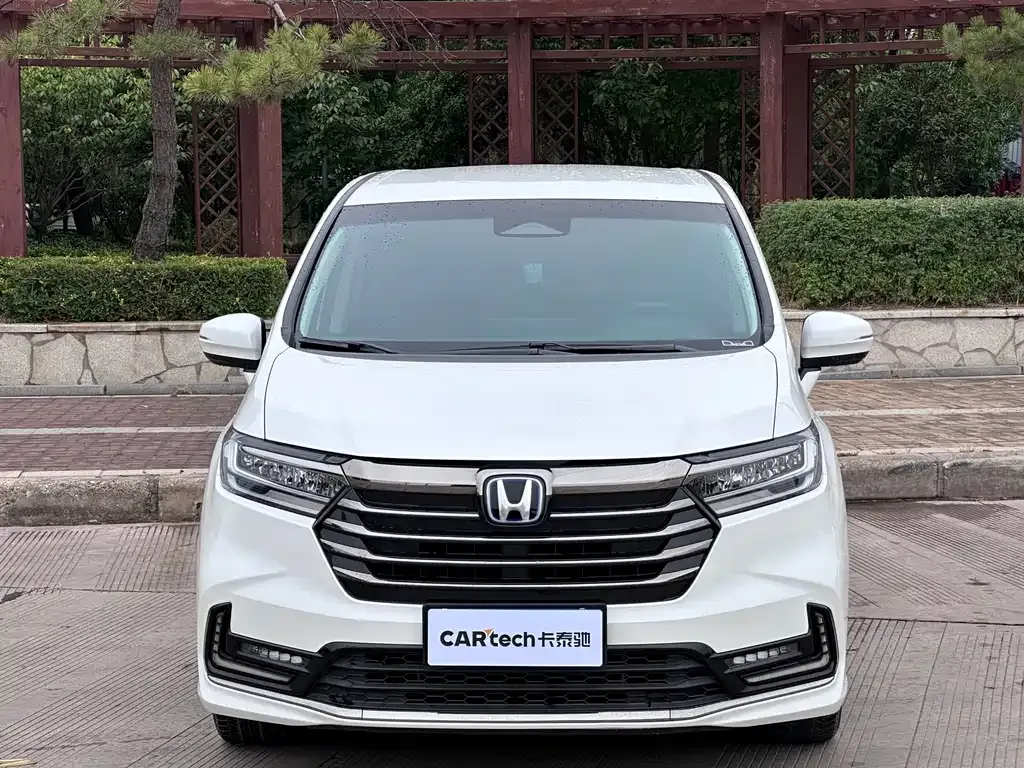 Honda Odyssey — фото 2
