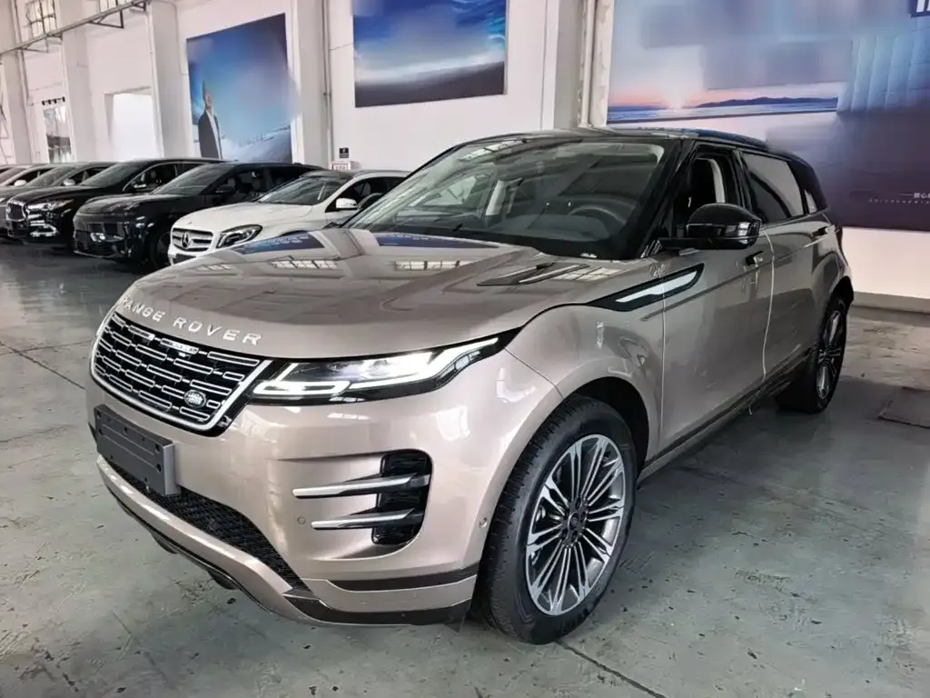 Land Rover Evoque — фото 1