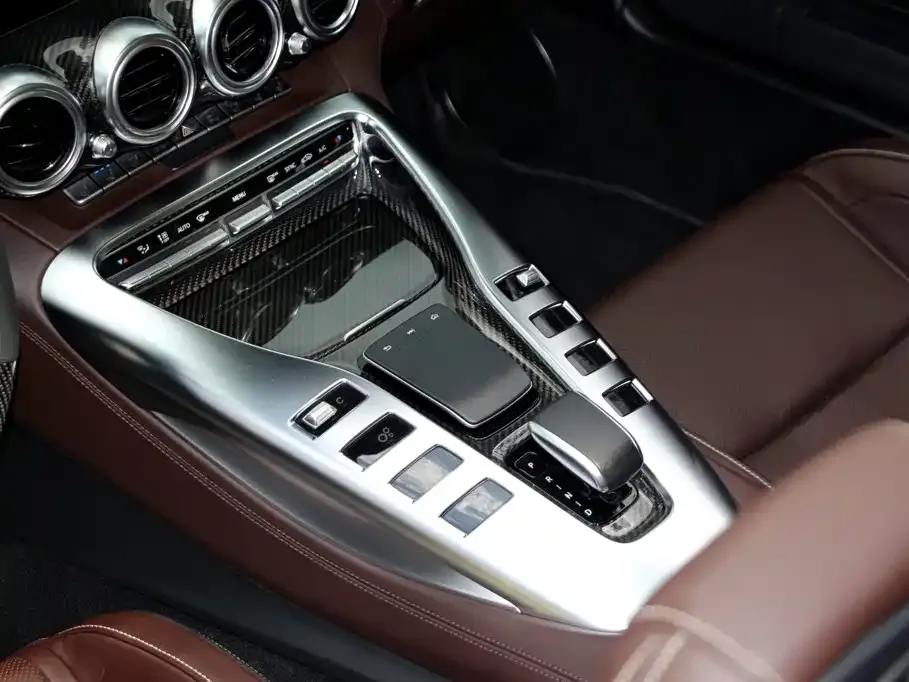 Mercedes-Benz AMG GT — фото 6