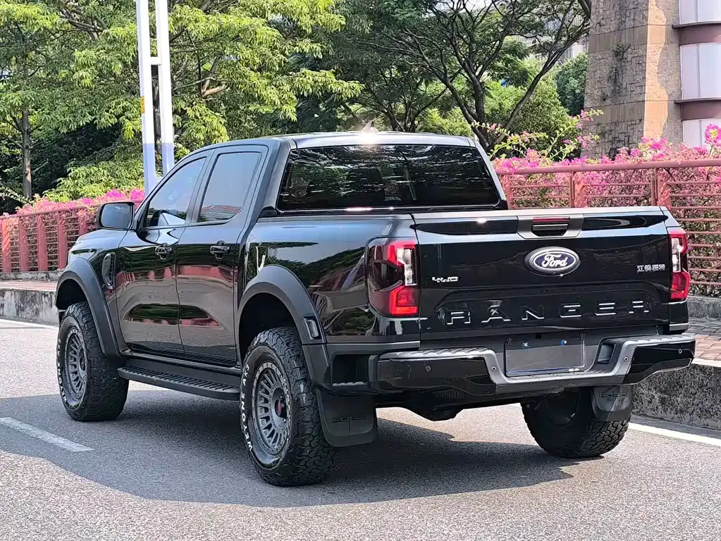 Ford Ranger — фото 9