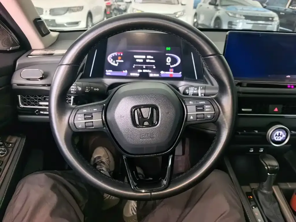 Honda Inspire — фото 3