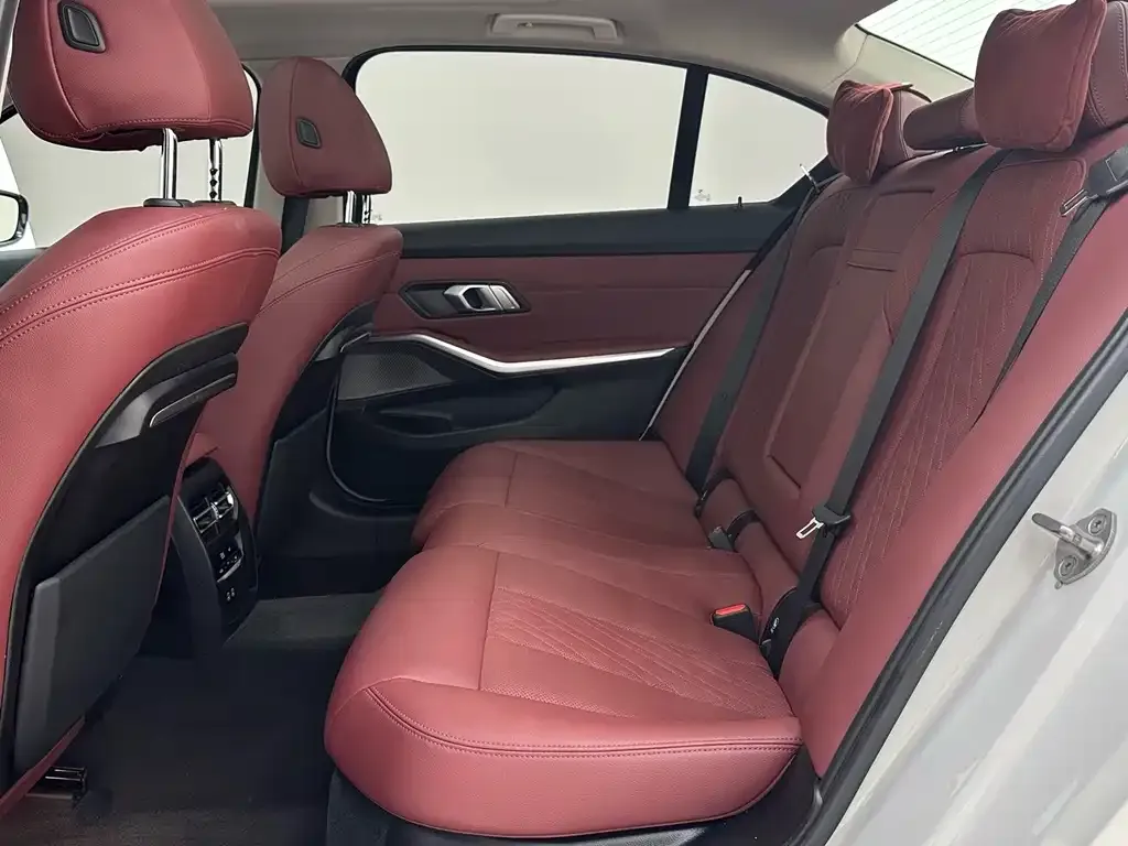 BMW 3 Series — фото 10