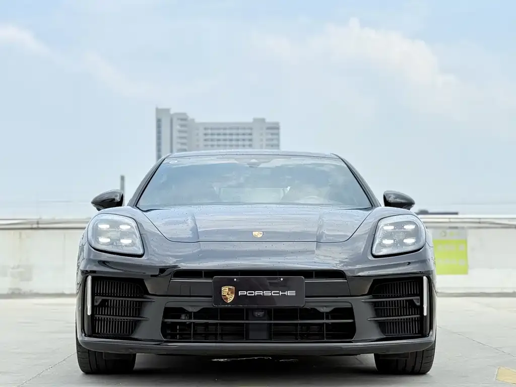 Porsche Panamera — фото 8