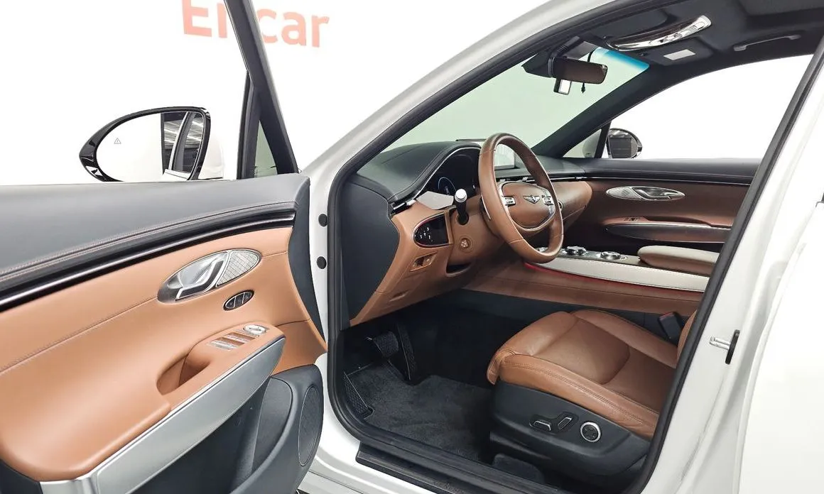 Genesis GV70 — фото 8