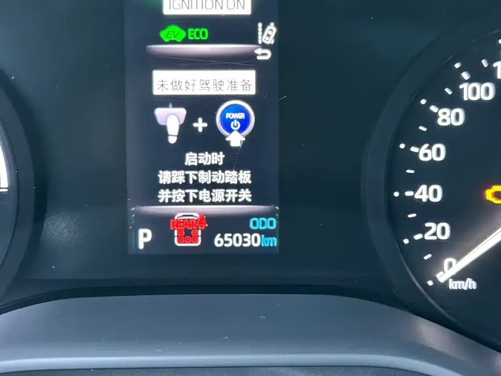 Toyota Sienna — фото 2