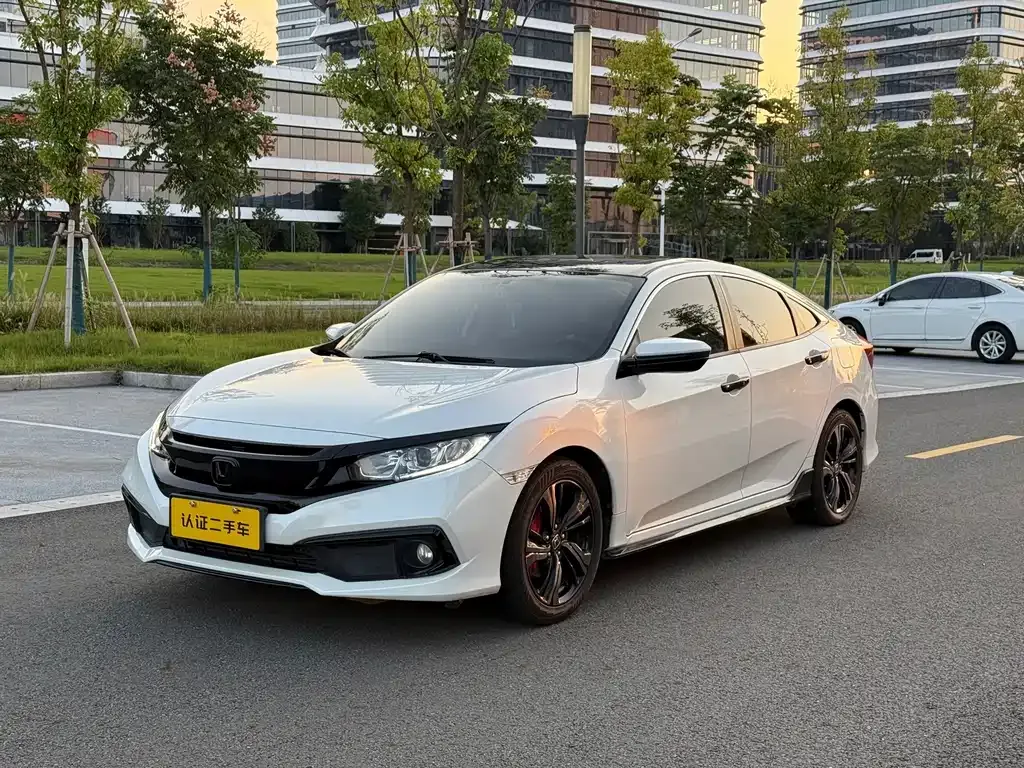 Honda Civic — фото 5