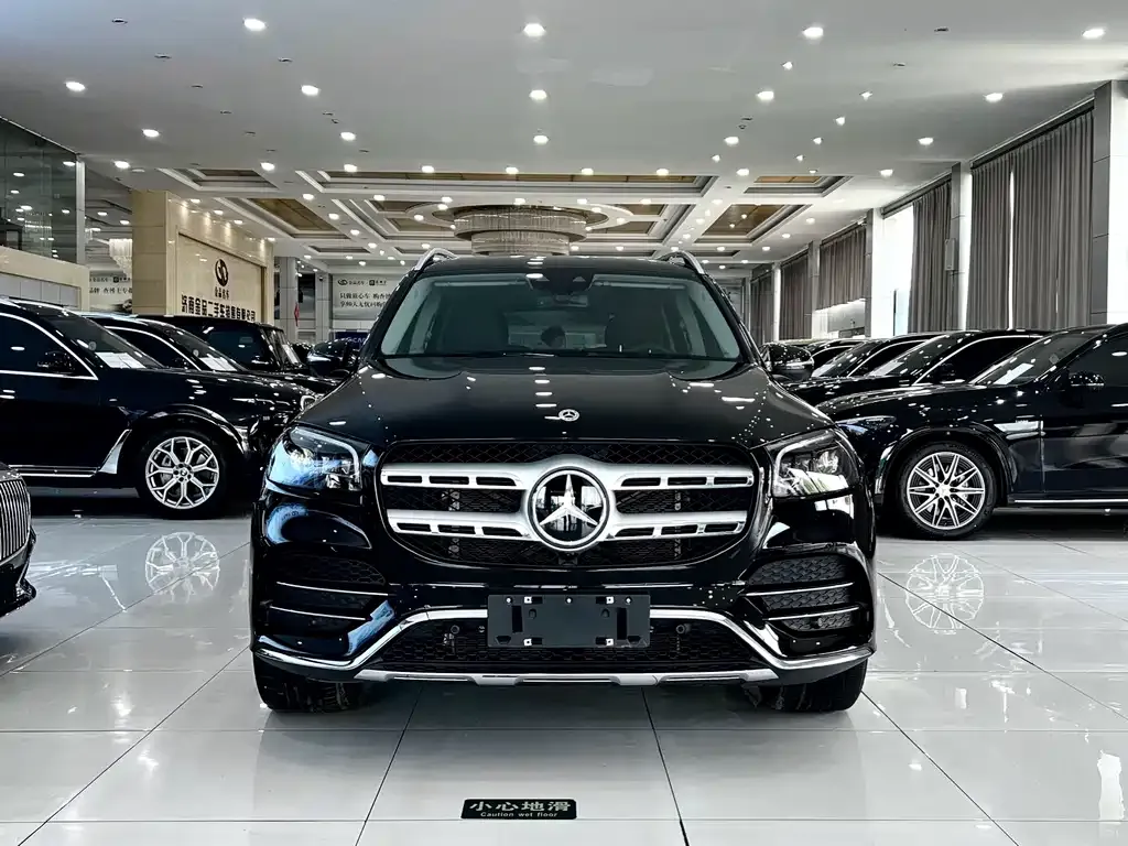 Mercedes-Benz GLS — фото 7