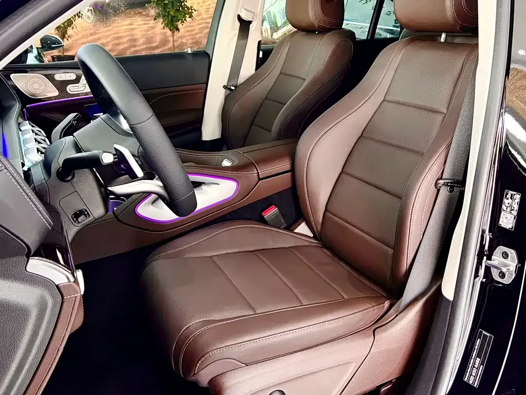 Mercedes-Benz GLS — фото 10