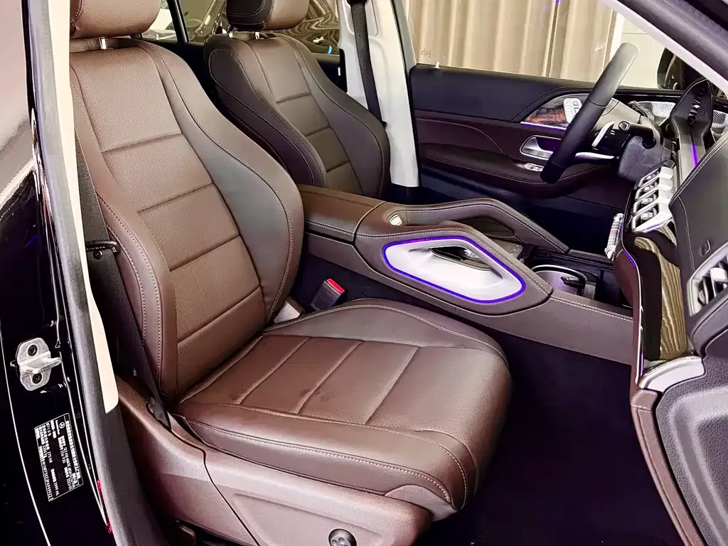 Mercedes-Benz GLS — фото 3