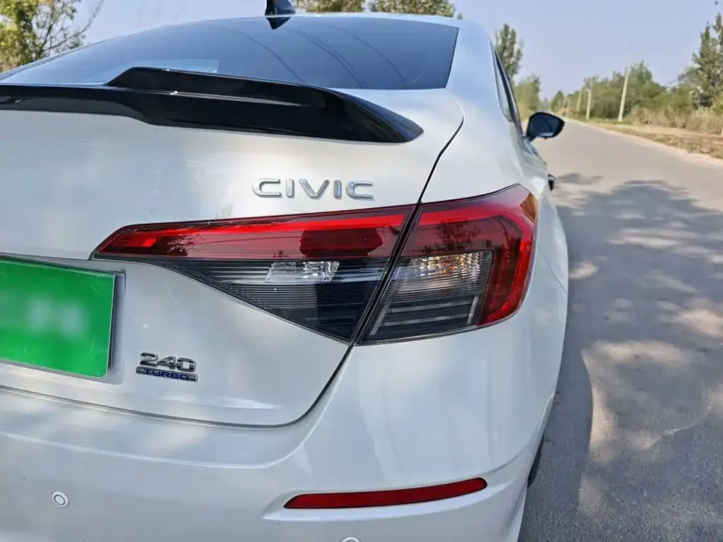 Honda Civic — фото 6