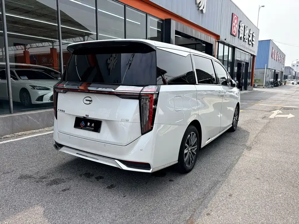 GAC Motor Trumpchi M8 — фото 8