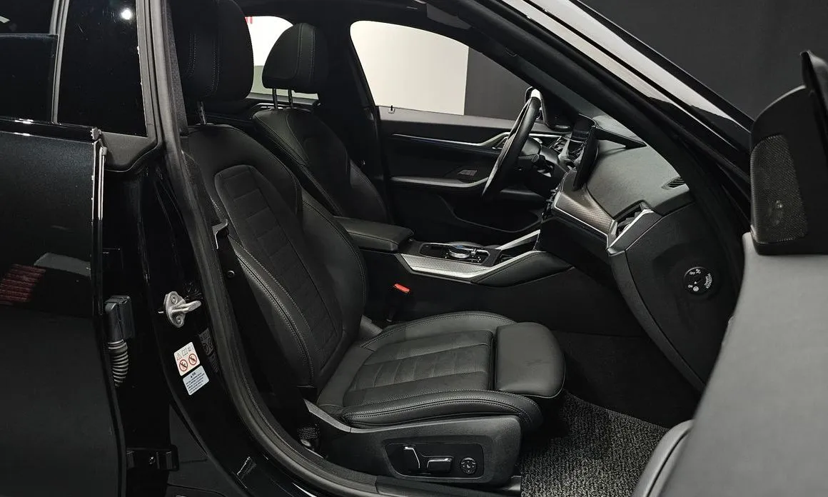 BMW i4 — фото 10