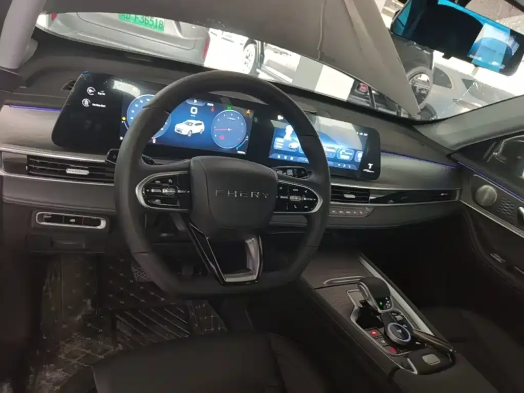 Chery Tiggo 8 PRO — фото 2