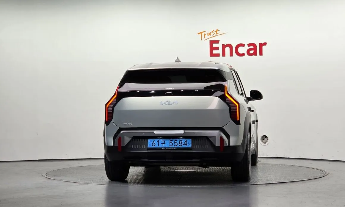 Kia EV3 — фото 2