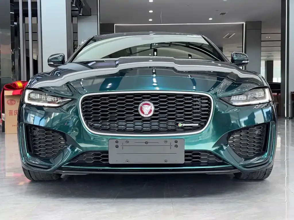 Jaguar XEL — фото 4