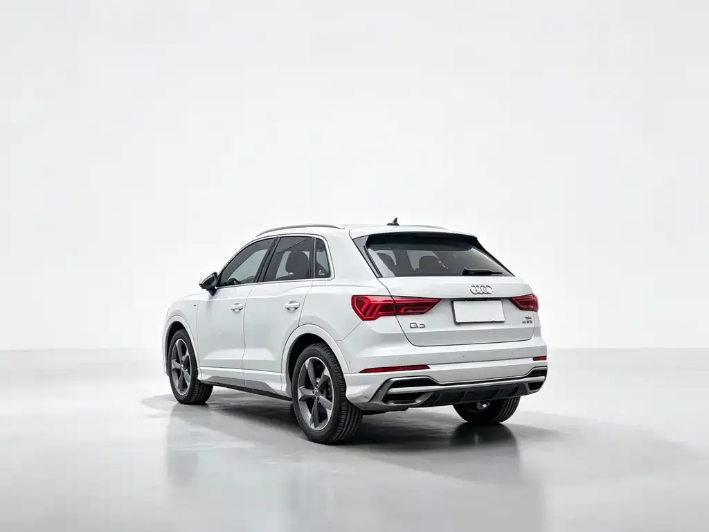 Audi Q3 — фото 2