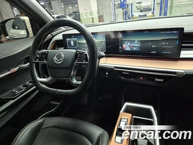 KG Mobility (Ssangyong) Torres — фото 10