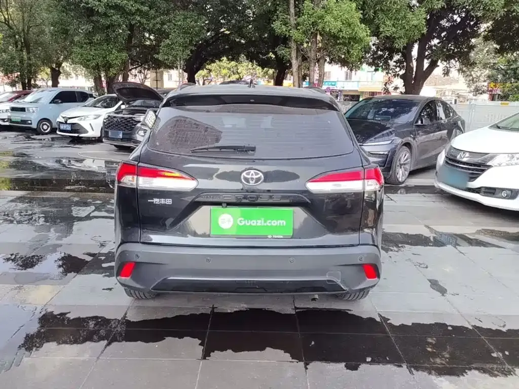Toyota Corolla Cross — фото 9
