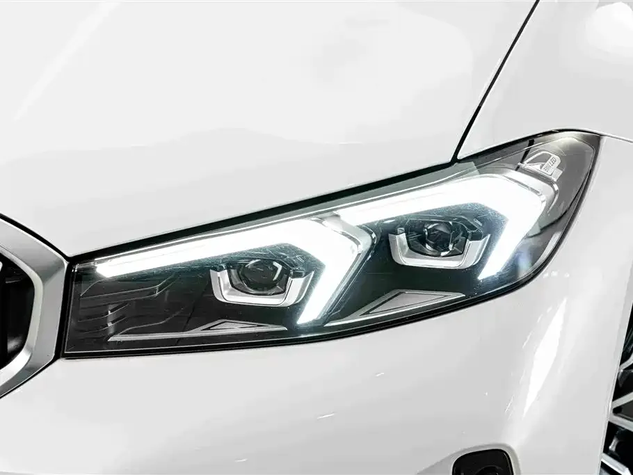 BMW 3 Series — фото 10