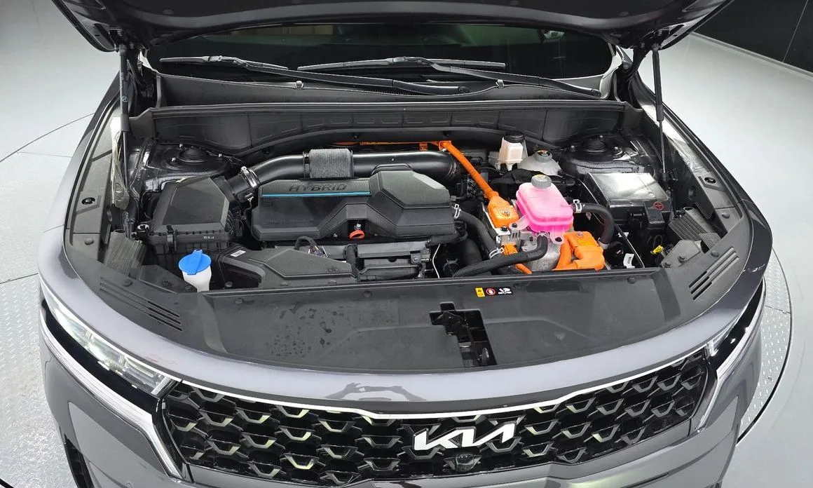 Kia Sorento — фото 8