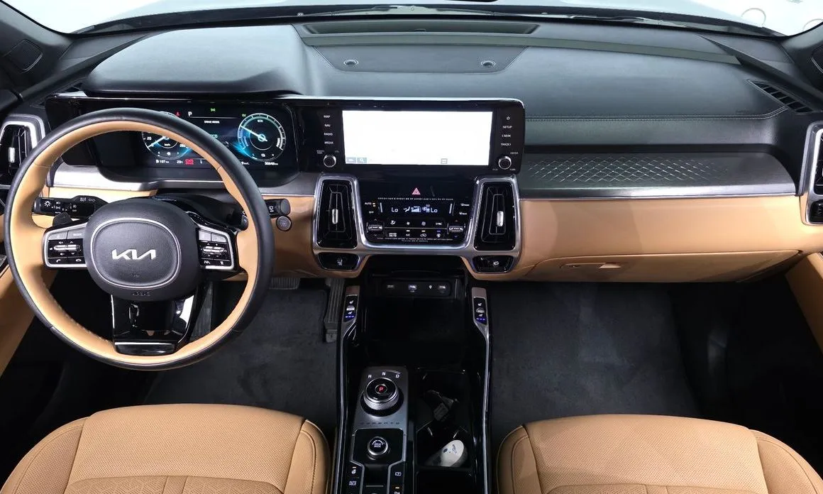 Kia Sorento — фото 9